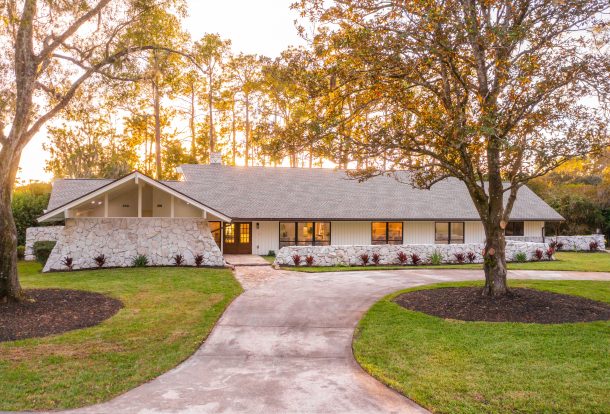 Beautiful Painted White Home During Sunset Or Sunrise
